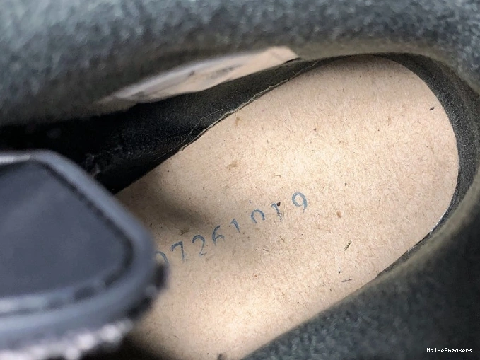 MaikeSneakers CN1084-200 Air Medium Travis x Jordan 6 Olive Scott 0728